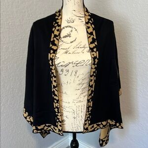 Chic Black and Tan shawl